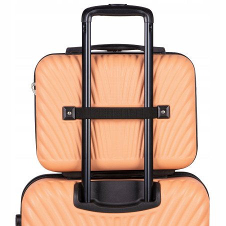 Walizka twarda średnia ABS SN120 M BLACK 63 l